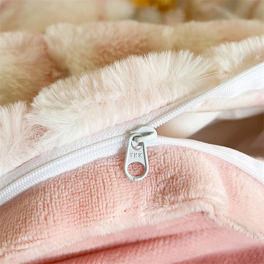 【一套约8.5斤重】仿兔兔绒渐染四件套 软糯轻盈厚绒保暖套件 商品图9