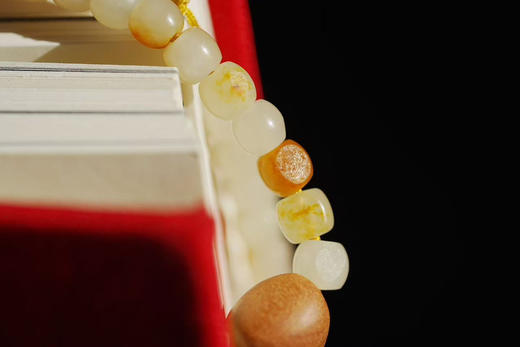 新疆和田玉籽料念珠 商品图8