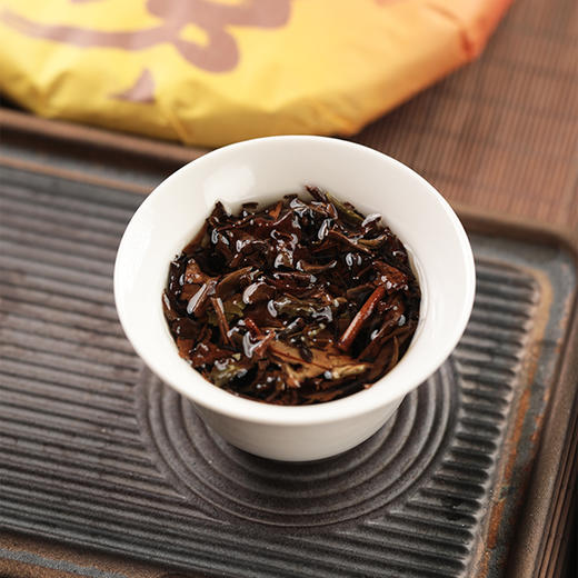 2019年醇韵老白茶寿眉350g 商品图5