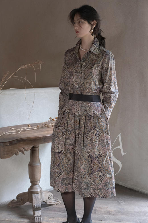 Margaret Howell 24AW 日版青粉色佩斯利纹印花棉宽褶半裙 商品图7