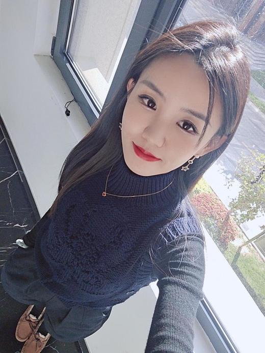 迪奥25年早春Cruise最新款珠星星双坠耳钉（XTY） 商品图3