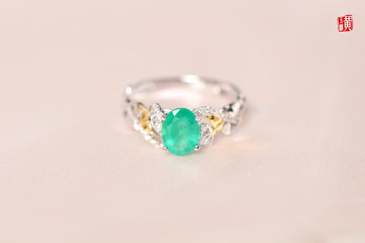 18k金镶祖母绿石戒指 商品图0