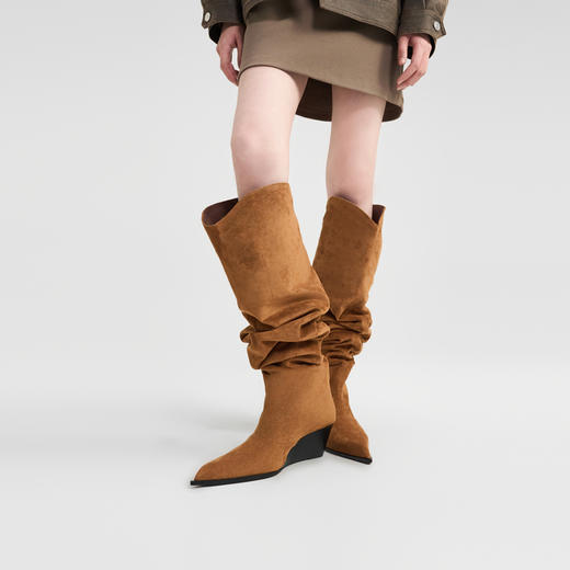 [捡漏价]lost in echo2024秋冬新款尖头坡跟高跟褶皱牛仔堆堆靴时装靴女 商品图4