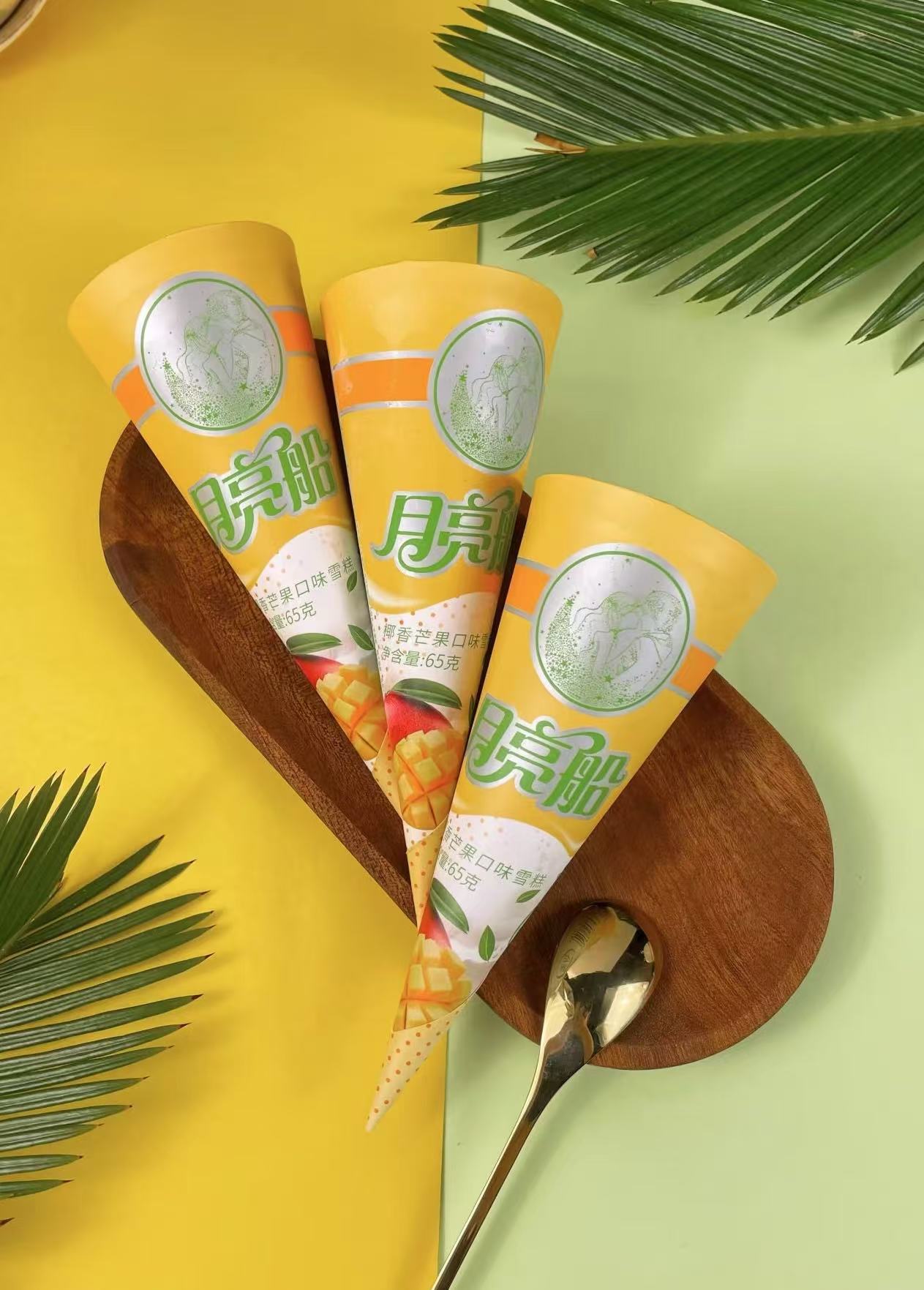 美伦-月亮船椰香芒果