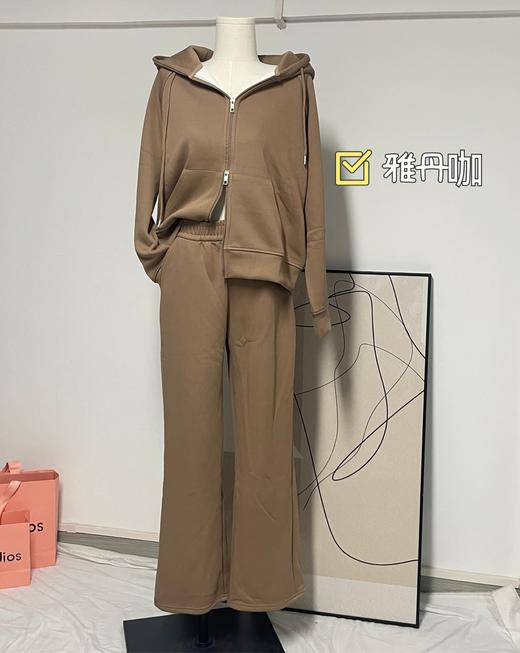 ✨集美们，💥今天必须给大家分享一款超赞的😎女款套装 👉【HLUOS经典百搭插肩袖加绒套装🌸】。 这个套装的🥰颜色选择也太丰富啦！ 商品图5