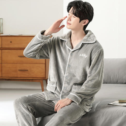 【暖绒绒】280g加厚男士秋冬立领珊瑚绒家居服 商品图0