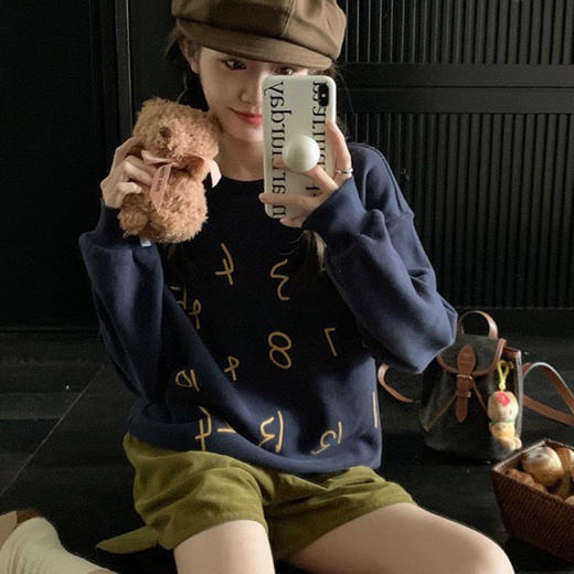 澄鱼生活 秋冬银狐绒圆领加绒印花卫衣 亲肤透气 多款可选 商品图2