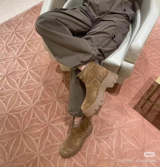 1223-4 高端小众 GR皮毛一体 细腻绒面 超轻厚底 更扎实更稳当雪地靴 商品图13