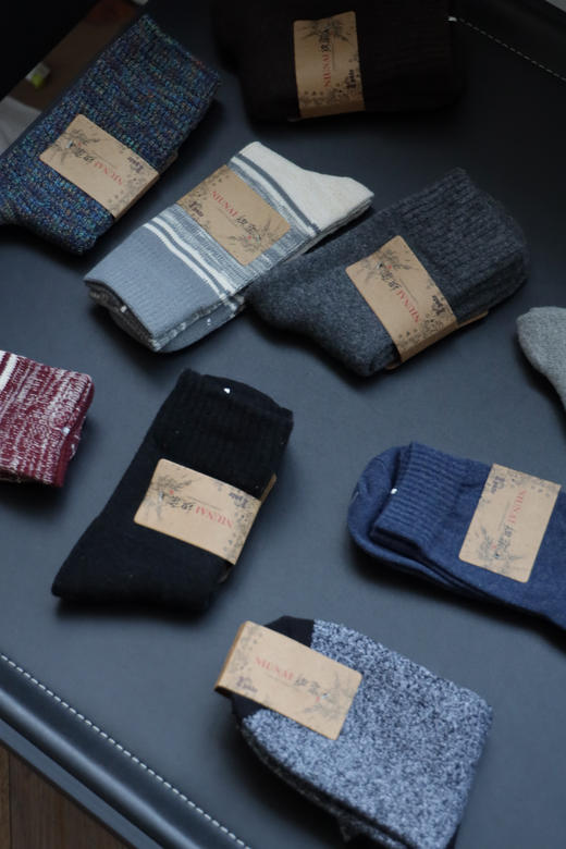 五双随机发 纽耐 元单 秋冬季中筒袜子40-44 PJ959 商品图0