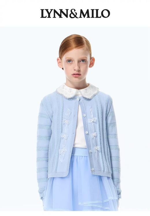 【春上新】【3.8折】8楼琳麦罗 LYNNMILO 蓝色毛织穿织带开口毛衫  吊牌价：798元  活动价：303元 商品图0