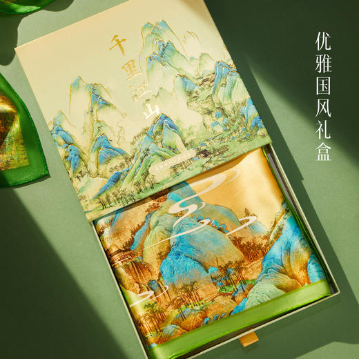 【故宫丝巾】千里江山真丝丝巾礼盒博物馆文创送妈妈长辈新年生日礼物 商品图5
