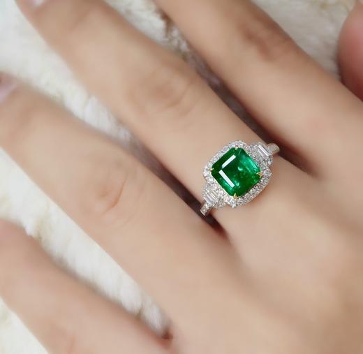 1.75ct刻面祖母绿戒指 商品图4