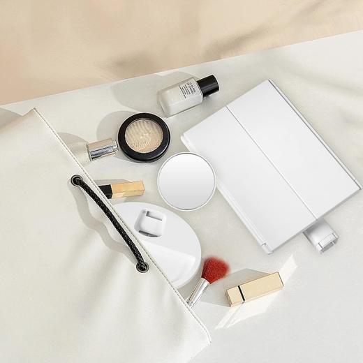 【限时秒杀】台式LED化妆镜 折叠发光三面镜 三折带灯镜子10x放大化妆镜 商品图6