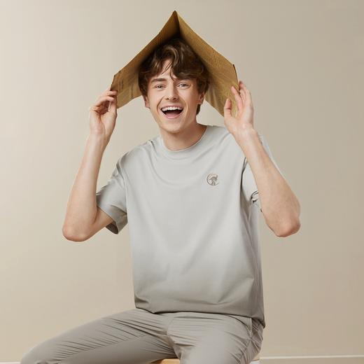 【凉感索罗纳】柒牌男士短袖t恤夏季薄款时尚休闲渐变圆领体恤衫126T70030 商品图1