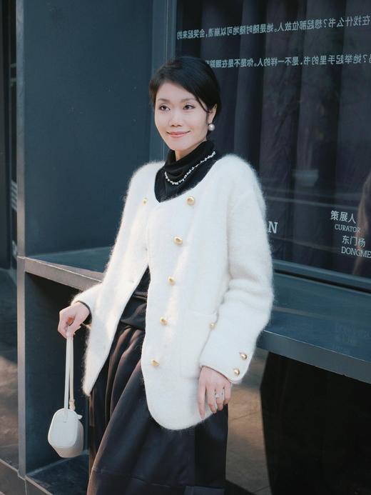 顺丰包邮洛诗琳41528软糯如云☁️韩系马海毛金扣毛衣外套女3200 商品图4