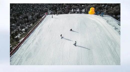 亲子滑雪第一站！松潘-奇峡沟滑雪场，88元起，全天不限时滑雪，娱雪区山地越野，雪地摩托超多好玩项目，免费教练开课，免费提供藏汉服打卡，赠送热饮，门票即买即用 商品图4