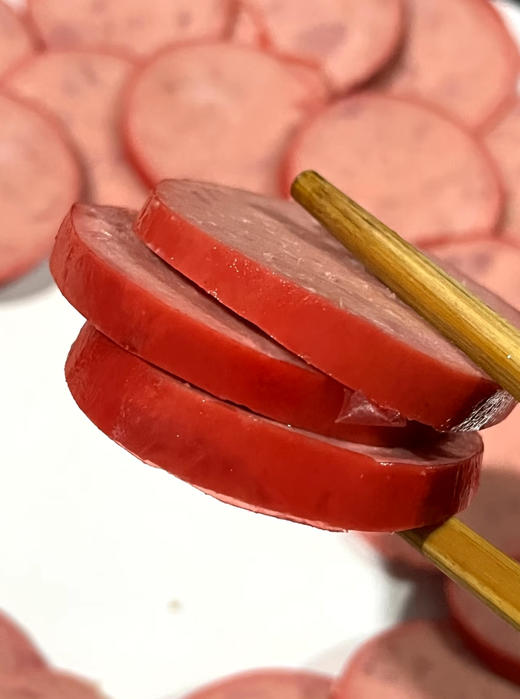 上海70年老字号【肉眼可见大块肉/淀粉含量≤10%-山林金标大块肉红肠】咸鲜适中，沪上800+门店💗新鲜猪肉制作！有嚼劲！肉质鲜嫩，有嚼劲，弹性好，营养丰富，香味浓郁❗ 商品图7