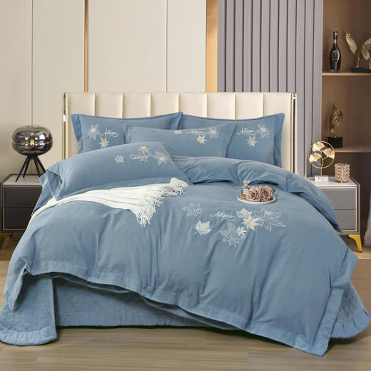 【四季双面可用】双面床盖夹棉四件套 正面锦棉四季用+反面220g宝宝绒秋冬用 商品图0