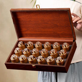 山河【木盒.18罐】45元1套.整箱16套