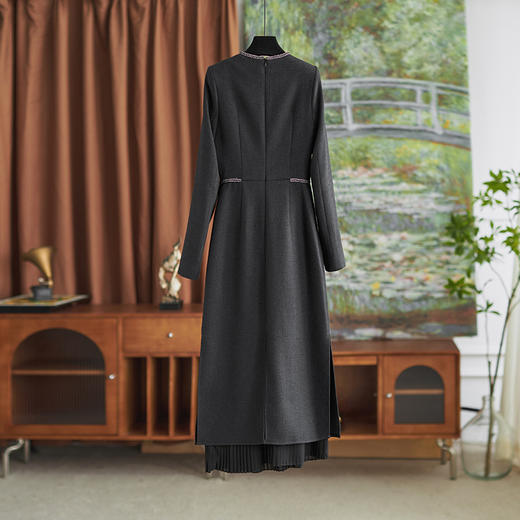 【高货wl】全新升级【铂金会员367/天猫499/差价132】(12555) 洛诗琳轻奢圆领亮丝雪纺压褶小香风长袖优雅高级感女连衣裙 商品图1