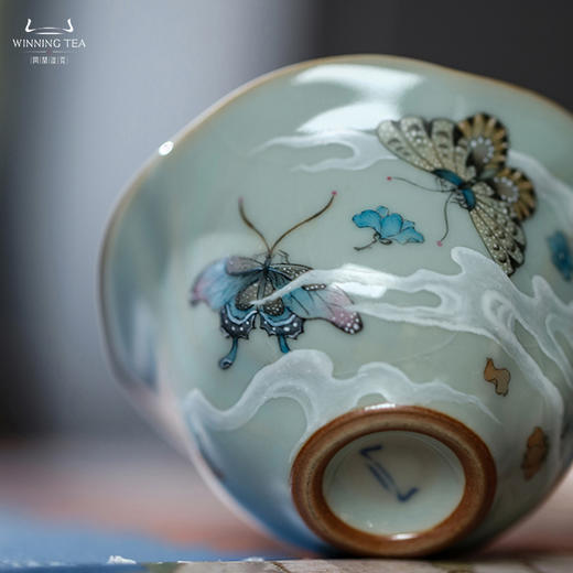 问鼎汝瓷天青老款幽兰杯（蝶恋蜂狂） 商品图2