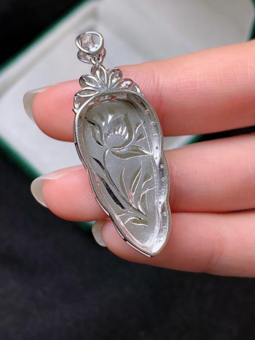 叶子翡翠吊坠 商品图4