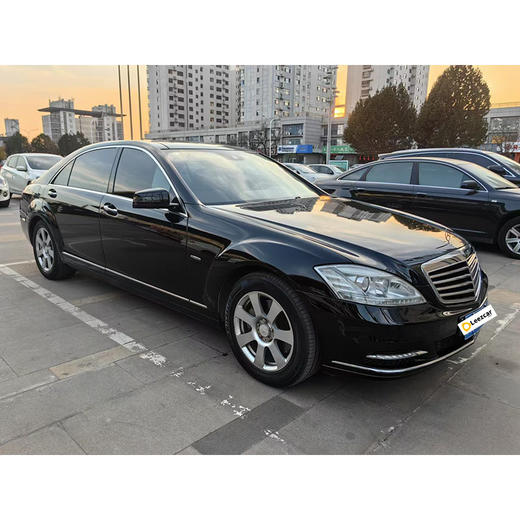 奔驰 S级 S300L商务型 Grand Edition【长租-北京】 商品图3