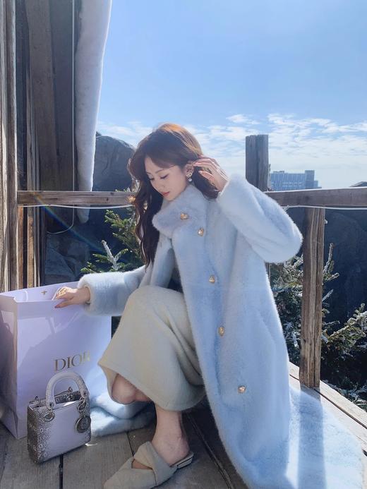 张心子【雪国千金】水貂毛长款大衣女2025冬季新品皮毛一体厚外套 U2412043 商品图9