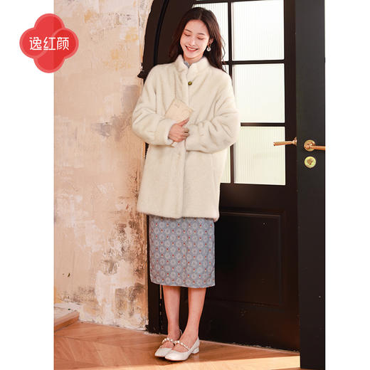 上海逸红颜春庭雪2025年秋冬新款中古皮草高级缎面中长款外套女 商品图2