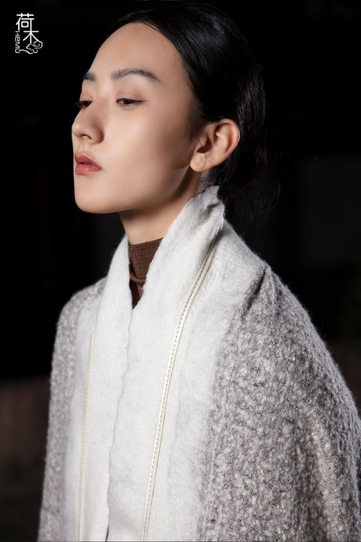 荷木HEMU丨高定旷野·手工毡工艺披肩 商品图1