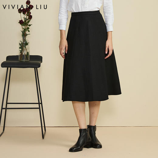 VIVIAN LIU TD2454005秋女装新款时尚后中拉链A字大裙摆半裙 商品图0
