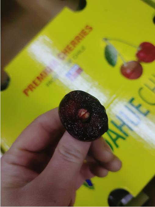 黄箱智利黑车厘子一斤 商品图1