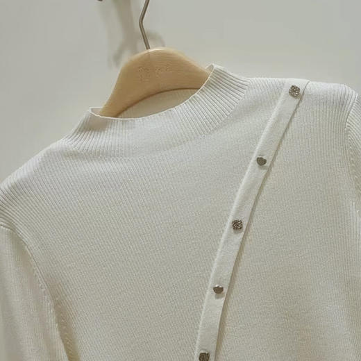 VIVIAN LIU TD2456322秋女装新款时尚圆领下摆抽绳毛衫 商品图2