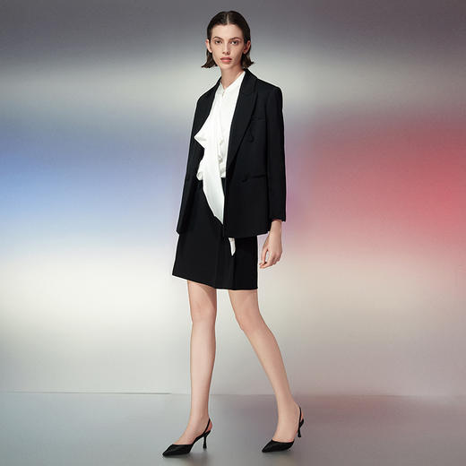 EITIE爱特爱春季新款高腰时尚显瘦短裙半身裙7706402 商品图3