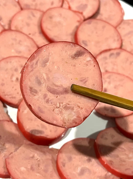 上海70年老字号【肉眼可见大块肉/淀粉含量≤10%-山林金标大块肉红肠】咸鲜适中，沪上800+门店💗新鲜猪肉制作！有嚼劲！肉质鲜嫩，有嚼劲，弹性好，营养丰富，香味浓郁❗ 商品图8