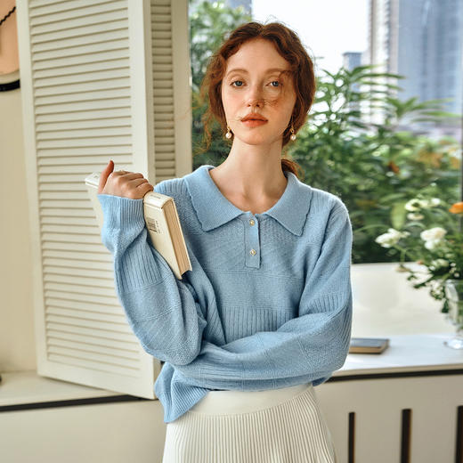 OLrain欧芮儿蓝色针织衫女春季2025年新款温柔风通勤翻领套头衫 商品图1