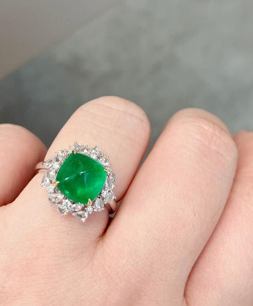 4.2ct糖塔祖母绿戒指 商品图3