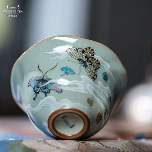 问鼎汝瓷天青老款幽兰杯（蝶恋蜂狂） 商品图4