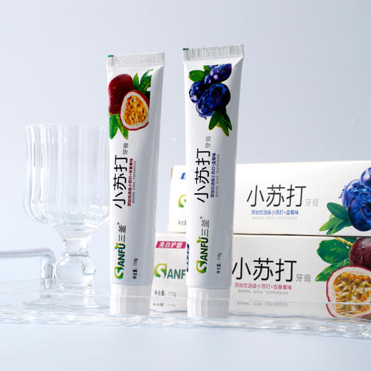 小苏打牙膏水果香牙膏口气清新去牙渍烟渍口腔清洁牙膏 商品图0