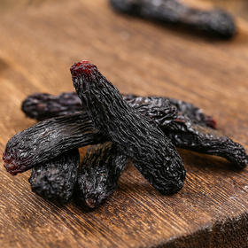 蓝宝石葡萄干。自然阴干，很甜很好吃。