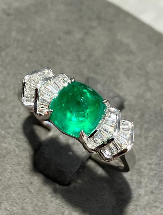 1.61ct糖塔祖母绿戒指 商品图2