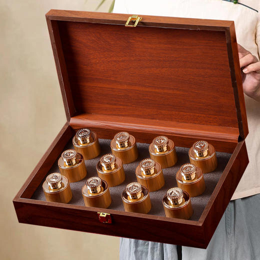 山河【木盒.12罐】40元1套.整箱18套 商品图0