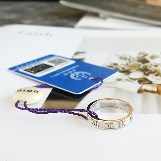 【95新】Tiffany & Co.蒂芙尼18K白金Atlas罗马数字戒指55号中性款151224TJ15 现售价：3400 商品图2