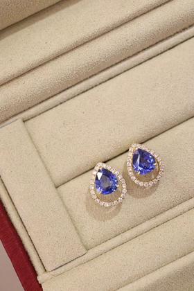 1.27ct刻面蓝宝石耳钉