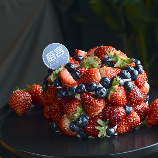 甜野草莓【红丝绒蛋糕、鲜草莓、树莓果酱】 商品图1