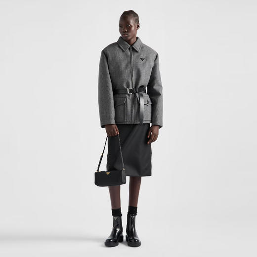 PRADA 普拉达 女士珐琅金属三角形徽标再生尼龙单肩包 黑色 1NE058 2C05 F0002 商品图3