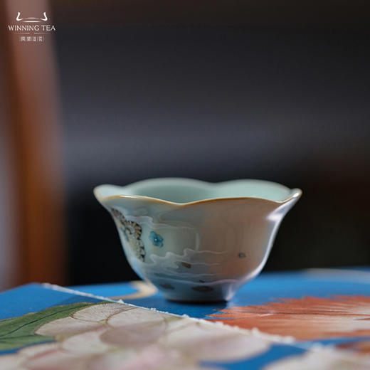 问鼎汝瓷天青老款幽兰杯（蝶恋蜂狂） 商品图3