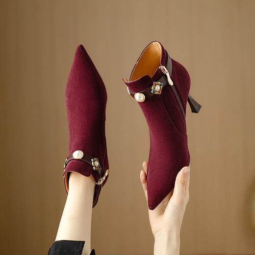 【预售5天】尖头短靴女高跟细跟秋冬法式软皮英伦风瘦瘦靴DB&M6053 商品图2