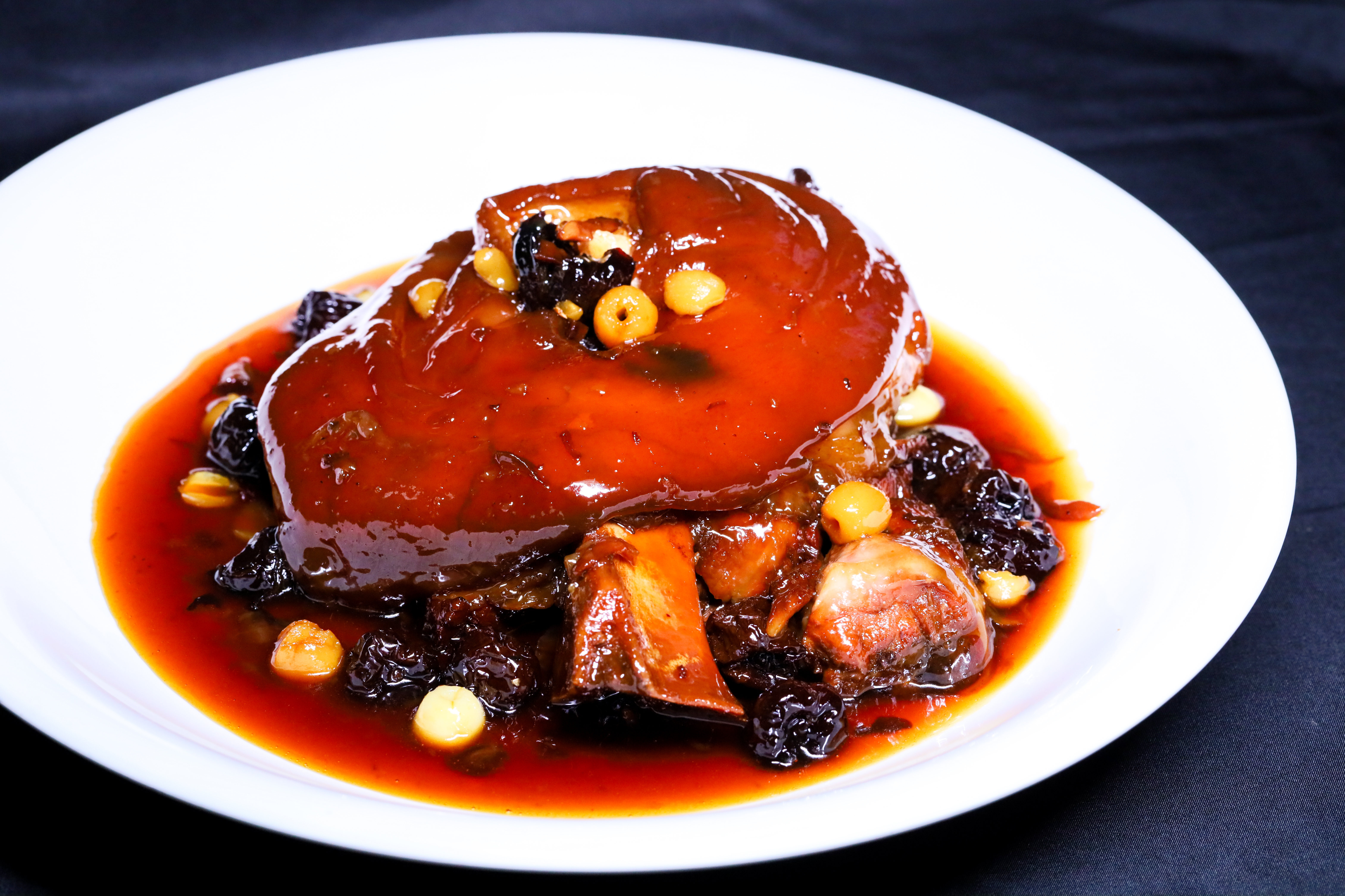 海中洲外带 | 蜜汁莲心蹄膀（下单后需提前一天预约提货）