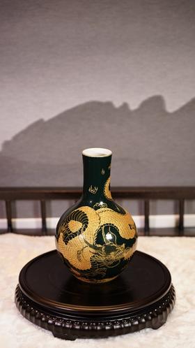 金丝珐琅金龙天球瓶